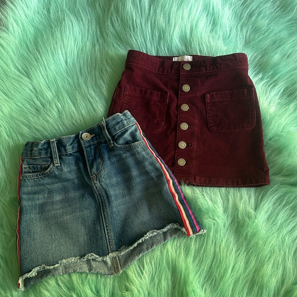 🎀 2pcs Children’s Place Girls Skirt Lot Bundle Burgundy Denim Blue 4T Like New